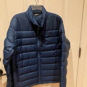 The North Face Men's Navy Puffer Jacket NWOT